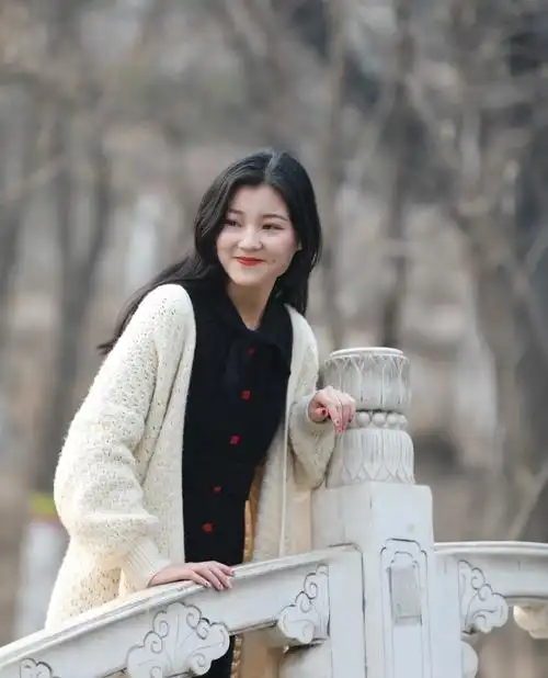 长安公园拍美女