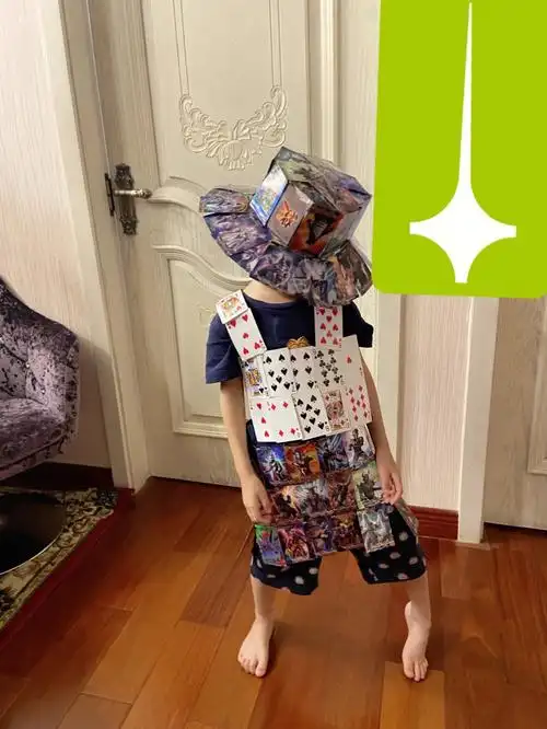 去学校成为了男孩子们的尖叫#手工 #幼儿园手工  #亲子  #diy环保衣服