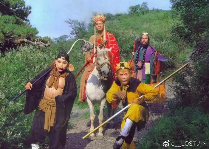 86版西游记黑水河原剧本小鼍龙成女性孙悟空调戏二龙女