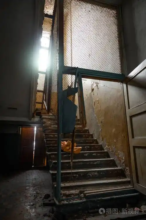 黑暗恐怖废弃精神病院照片-正版商用图片28pz0x-摄图新视界