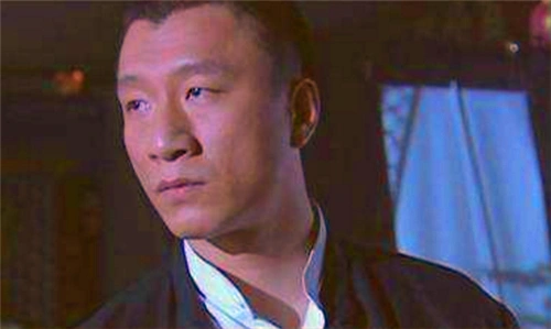 他是征服刘华强原型真人比电视上还狠弟弟被打他杀光仇人