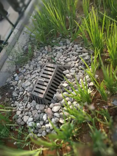 海绵城市专用溢流口井盖箅子安装说明