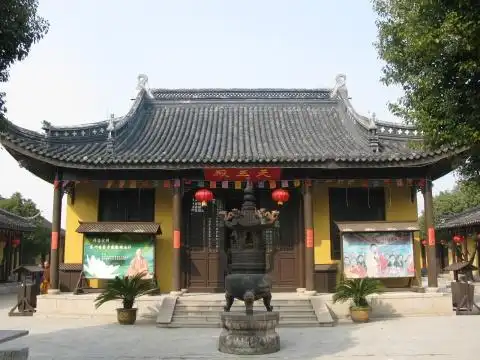 乡间小庙圣堂寺