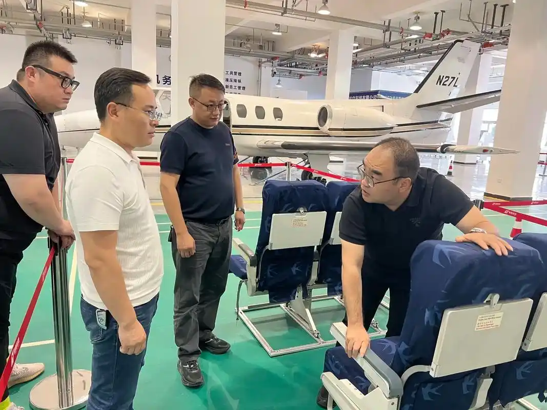 民航147执照考试就业.飞机维修操作员 民航机务 实习期薪资 - 抖音