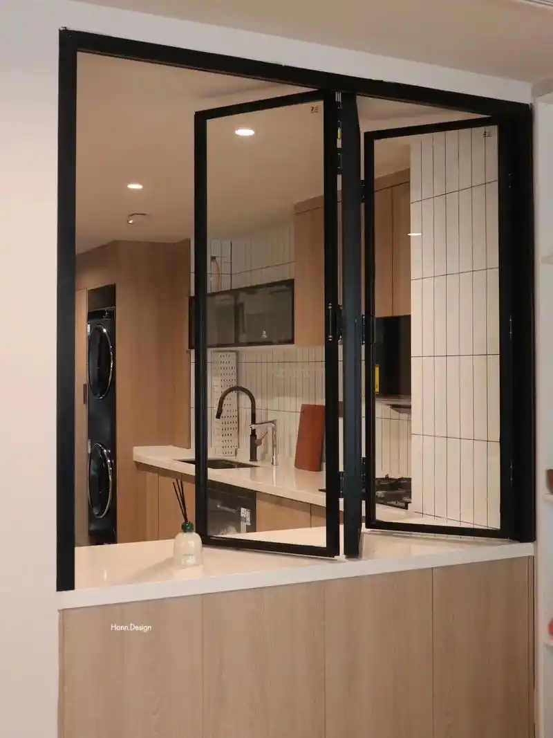 厨房隔断采用透明玻璃易 - 抖音