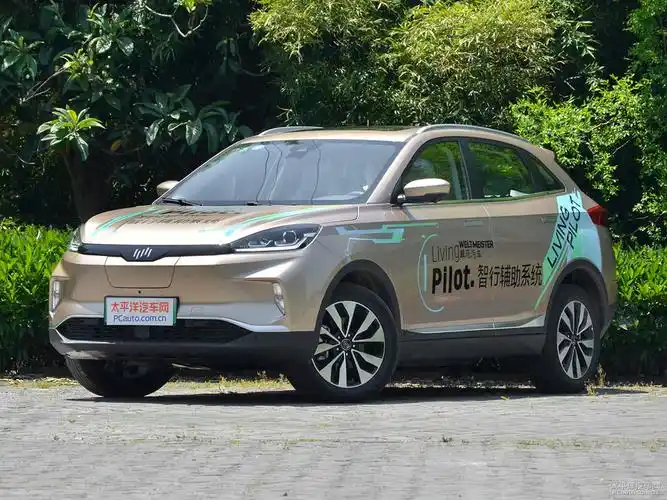 2022款 ex5-z lead 创领版 威马ex5设计风格是什么 威马ex5购车手册