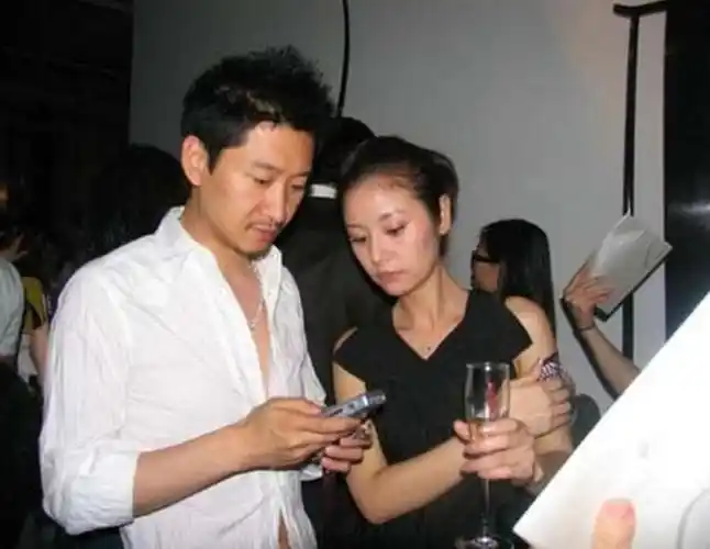 吻戏要看颜值?林心如自曝与王力宏吻戏,尴尬却不脸红!