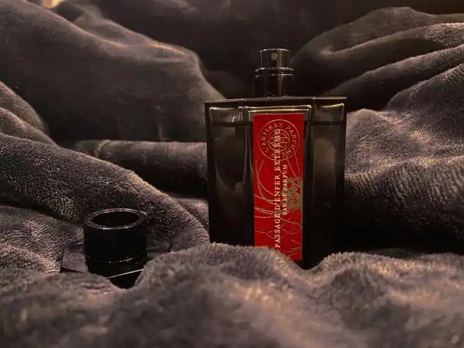 冥府之路香评清冷也可以是一种欣喜