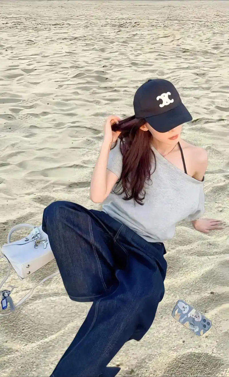 夏日清凉松弛感穿搭