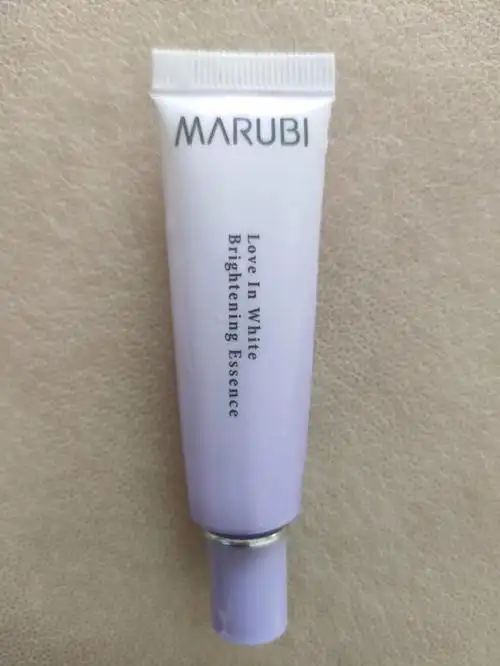 丸美白色之恋光透精华露