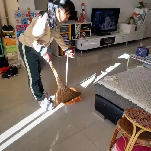 第三小学163班开展"清洁家庭——我是劳动能手"家庭卫生行动实践活动