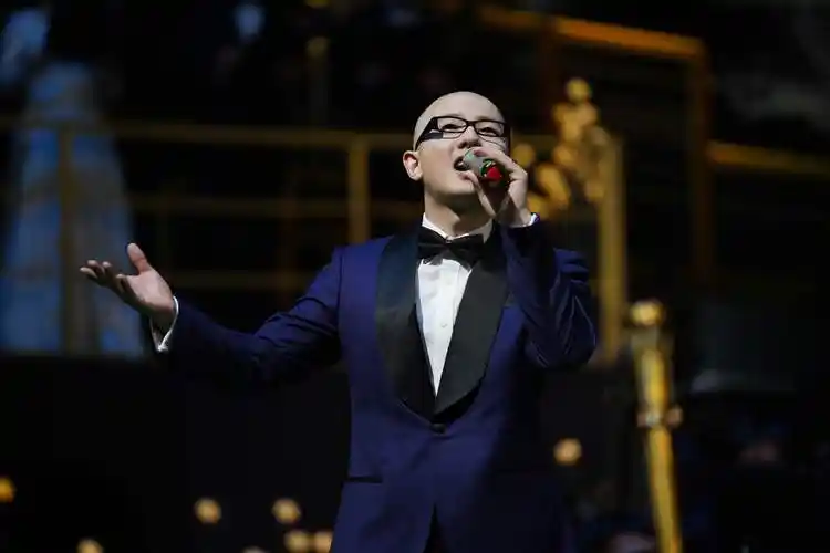 歌手平安亮相2023北京西山永定河文化节开幕式献唱主题曲山河永定