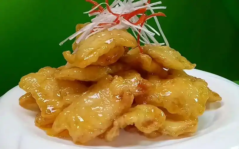 创新版老式锅包肉,酸甜可口,外焦里嫩