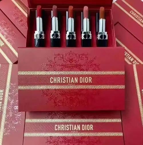 dior龙年限定口红套盒, 188元5个热门色,谁涂谁美!