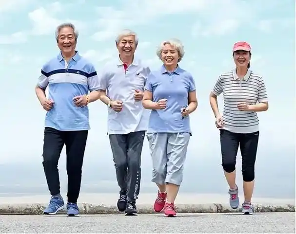 老人要坚持运动,还是静养生息?一文为您讲清