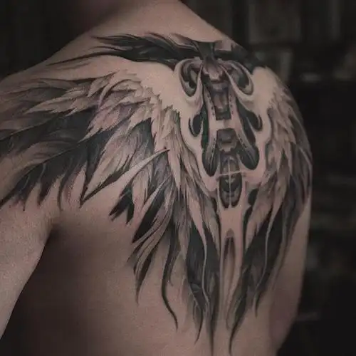 翅膀结合机械结构字母"h"作_纹身吧社区 - 纹身大咖