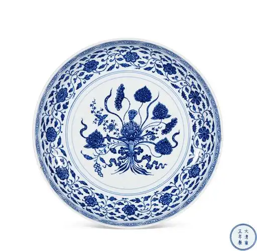 清雍正 青花"一束莲"纹大盘