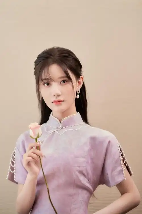 陈意涵estelle旗袍写真,优雅的民国风造型气质温婉