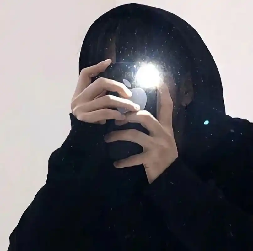 真人男生不露脸头像  私信可取原图