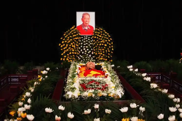 【引用】李文堂政委生平及遗体告别仪式图片(熊源美)