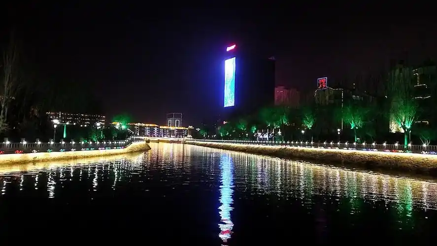 滏阳河行船夜景-大年初四