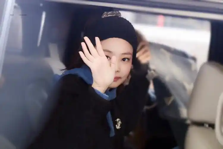 jennie金智妮 - 堆糖,美图壁纸兴趣社区