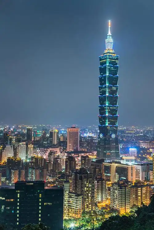 101 大楼 大厦图片_101 大楼 大厦高清图片素材库