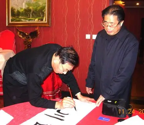 袁克文曾孙袁侃著名书法家刘志恒著名相声演员赵津生一行到项城采风图