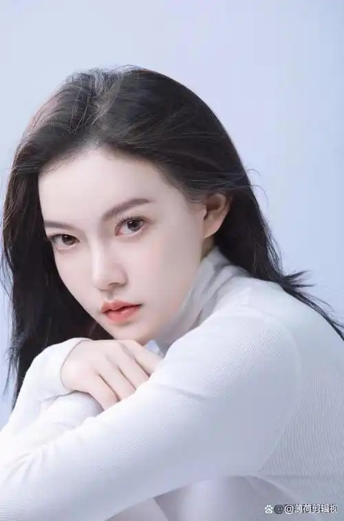 新生代演员:杨青竹