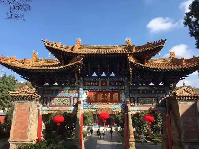 昆明有哪些好玩旅游景点 昆明有什么好玩的地方旅游景点