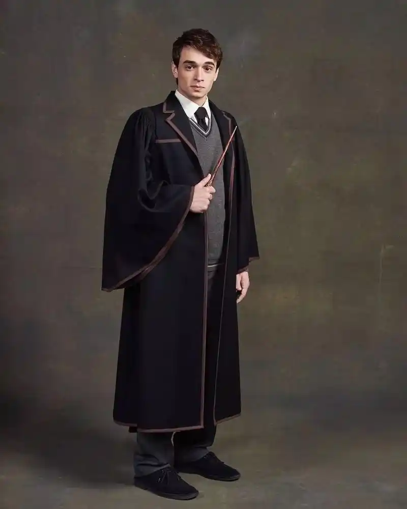 《哈利·波特与被诅咒的孩子》旧金山场发布波特,韦斯莱和马尔福一家