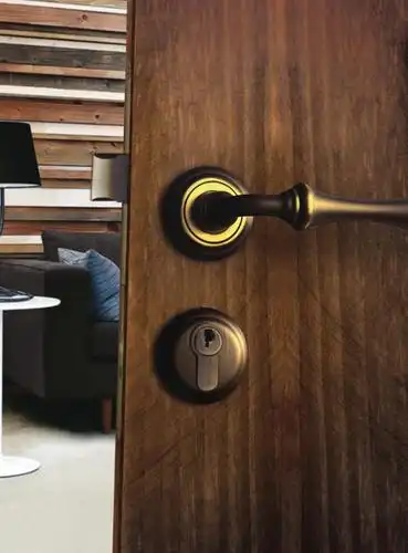 西玛五金配件 【拉手】【门锁】【门吸】【轨道】