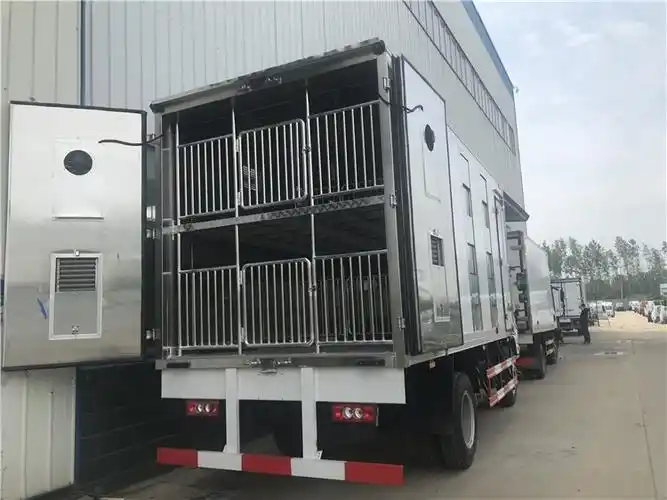 猪仔运输车_拉猪车在哪买多少钱