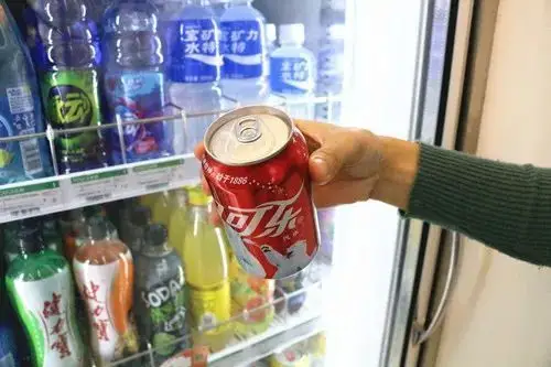 【实验求真】可乐 红牛会产生"蘑菇云"吗?