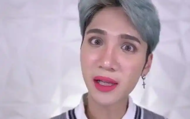 edwardavila男士这样涂口红也可以很美腻