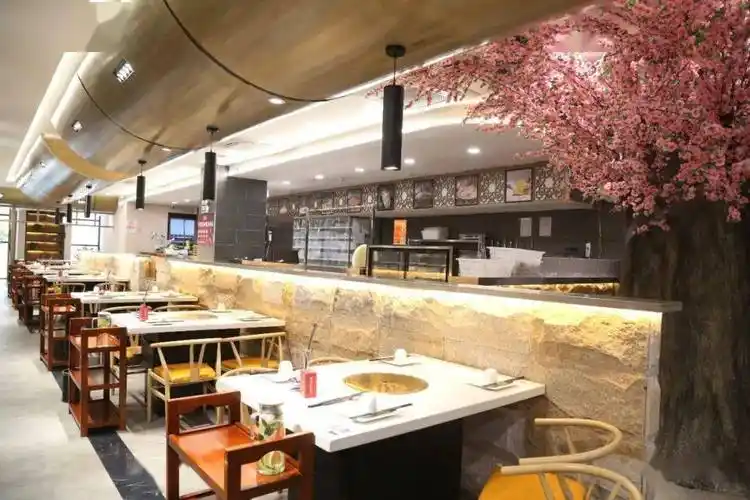 创卫进行时巧家县打好监管组合拳护航舌尖安全