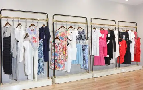 国际二线奢侈女装品牌——意大利原单fc春夏