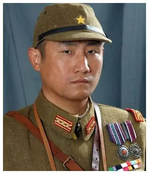 日本"大佐"可以领多少兵?相当于我军哪个军衔?说出来难以置信