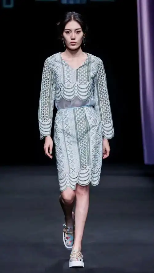 2023ss中国国际时装周day4 秀场直击|时尚之路,光明璀璨-服装中国国际