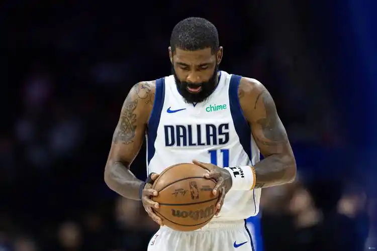 文胖:欧文已将拆散超级球队常态化 绿军骑士篮网都是受害者_brian