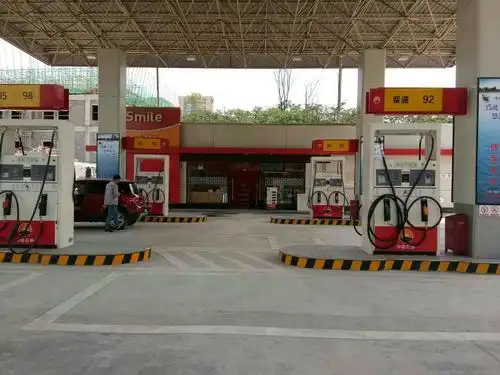 中国石油长乐路加油站