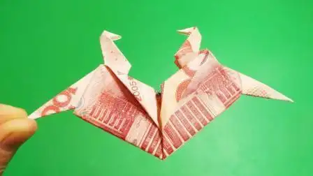 钱折千纸鹤一百元折双心用100元纸币折的爱心千纸鹤女孩们都说简单