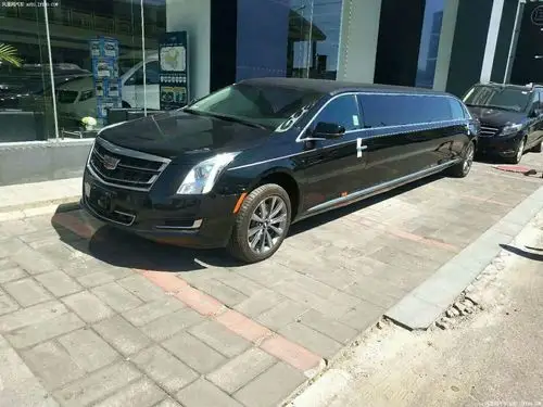 凯迪拉克加长车加长轿车8.2米礼宾车