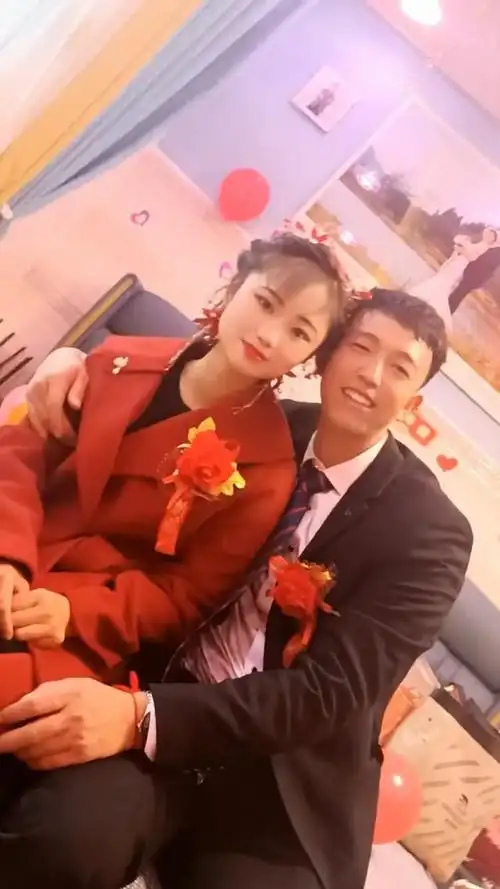 每个女孩都在期待一个完美的婚礼,结婚对她们来说有着无可替代的意义