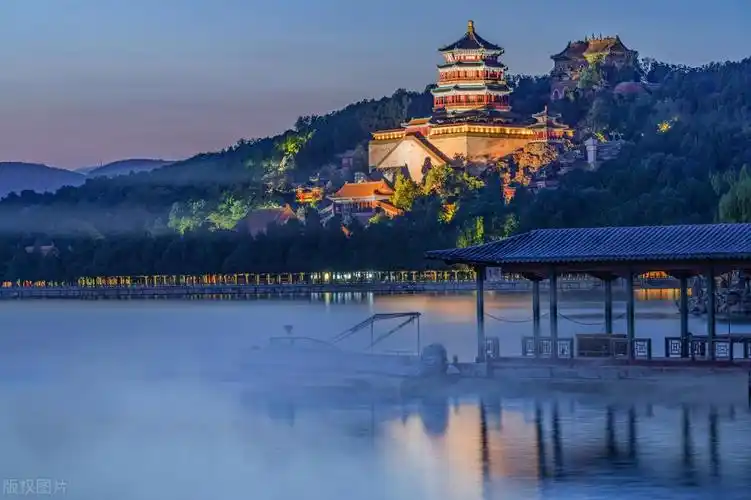 北京国庆旅游必去十大景点(十一去哪里好玩有意意推荐)