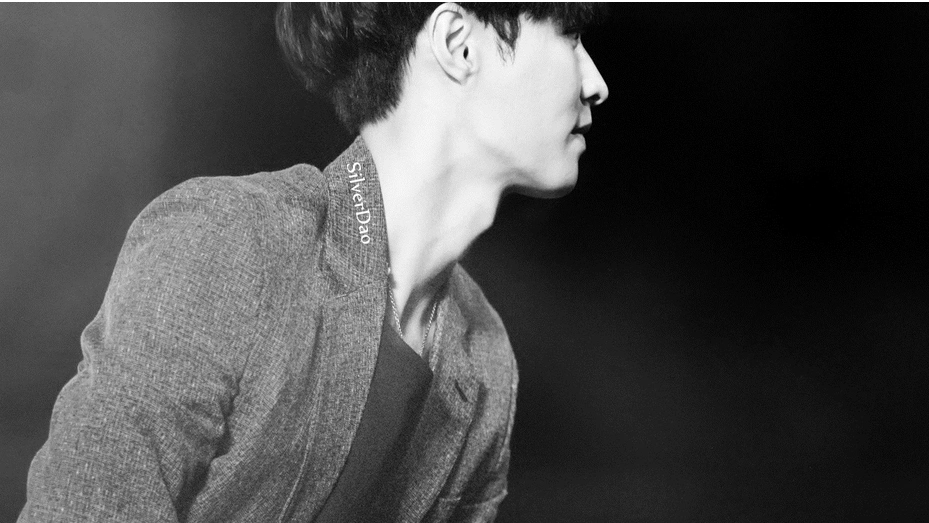 男人的喉结决定性格,喉结过大有这些特点,看看你是不是?