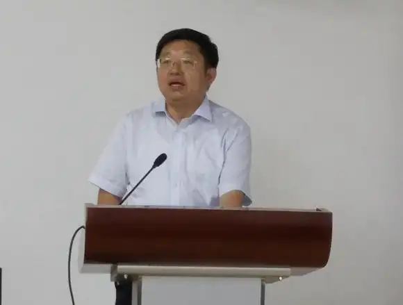 学院举行第三届学术委员会换届大会