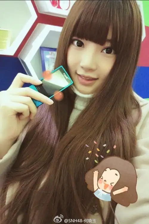 snh48-何晓玉 下午愉快的工作氛围.