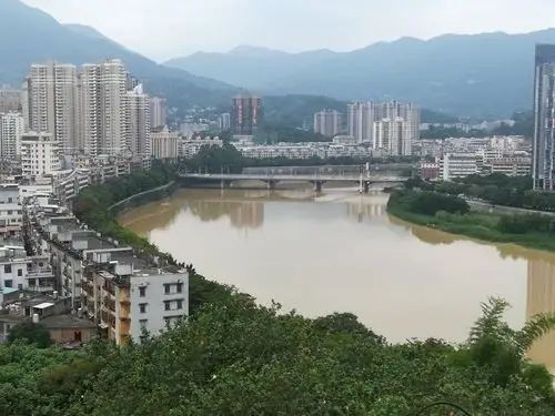 福建省泉州市安溪县凤城镇凤春路19号安溪鸿业嘉辉天气预报