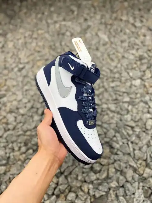 空军 耐克 中帮 海军蓝 白蓝色 3m反光 满天星鞋带 nike air force